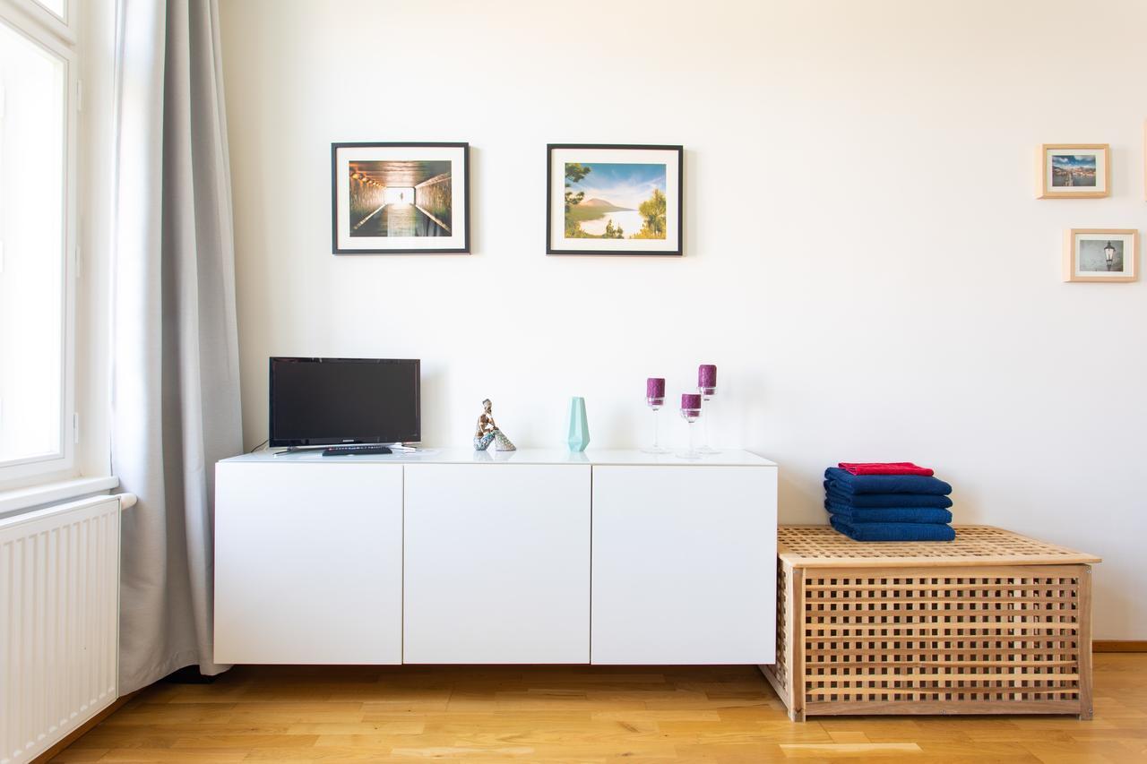Apartament Vinohrad *